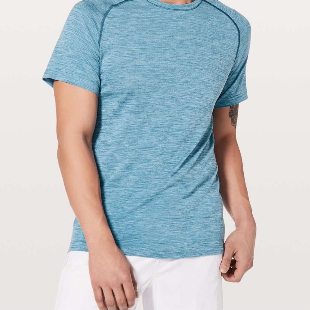 Lululemon Metal Vent Tech Short Sleeve